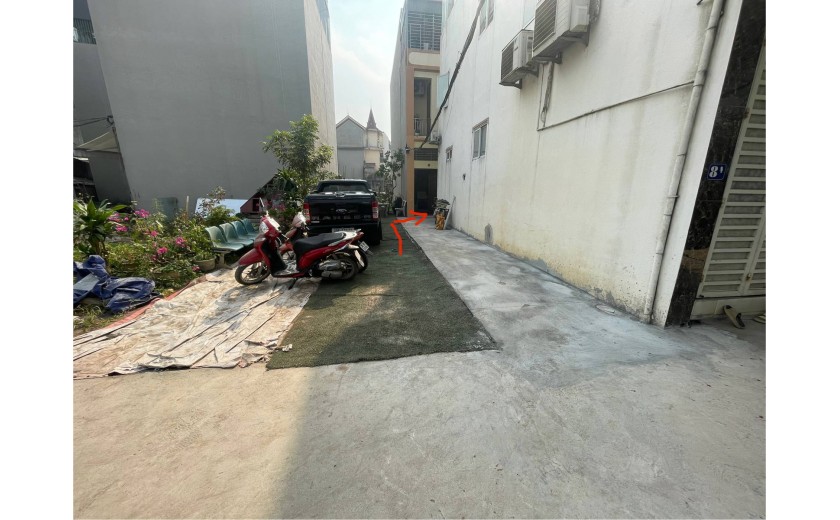 NHÀ DÂN XÂY - 3 THOÁNG - GẦN Ô TÔ - RẤT NHIỀU TIỀM NĂNG